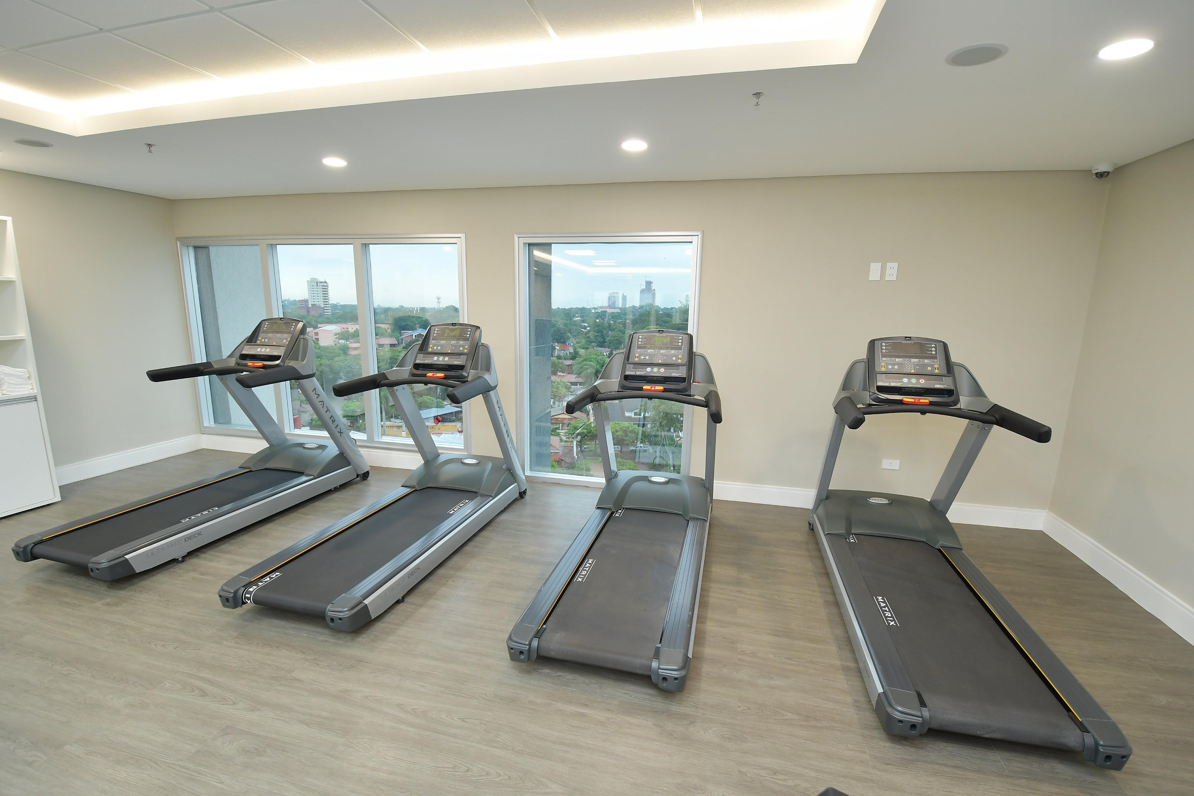 Holiday Inn Express Asuncion Aviadores By Ihg מראה חיצוני תמונה