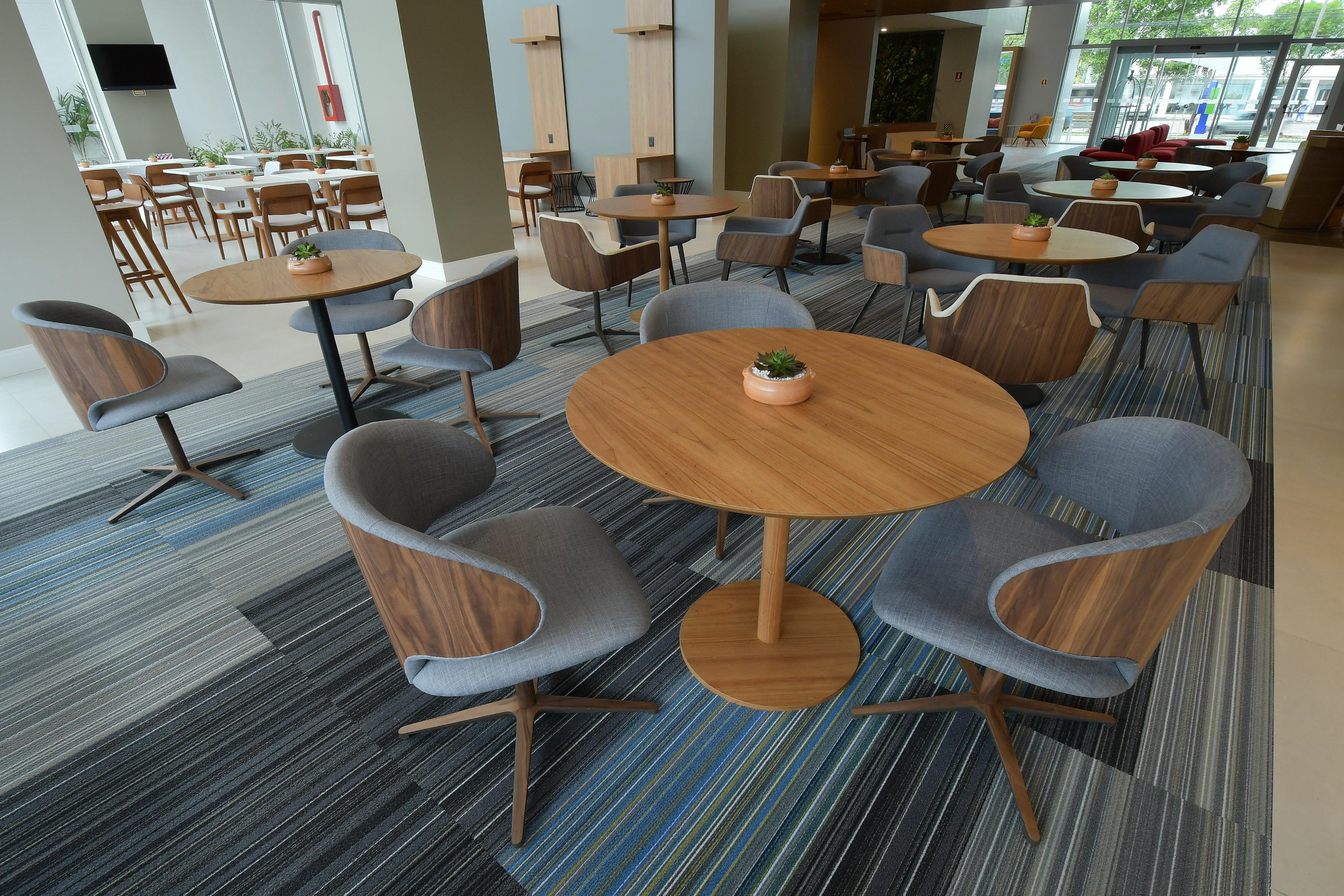 Holiday Inn Express Asuncion Aviadores By Ihg מראה חיצוני תמונה