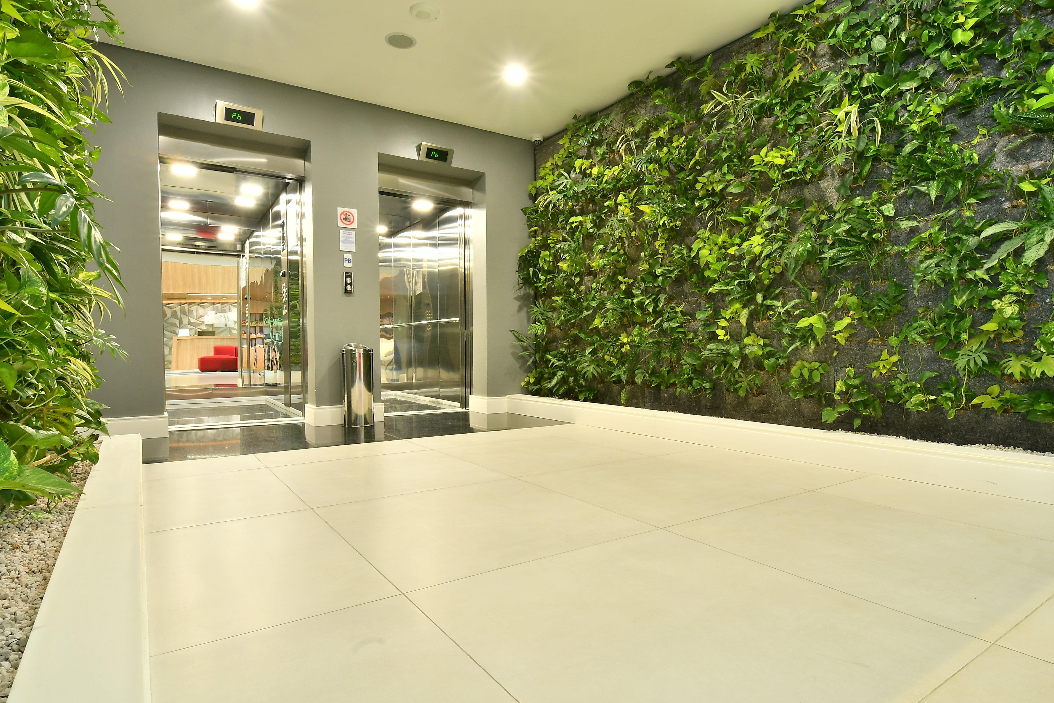 Holiday Inn Express Asuncion Aviadores By Ihg מראה חיצוני תמונה