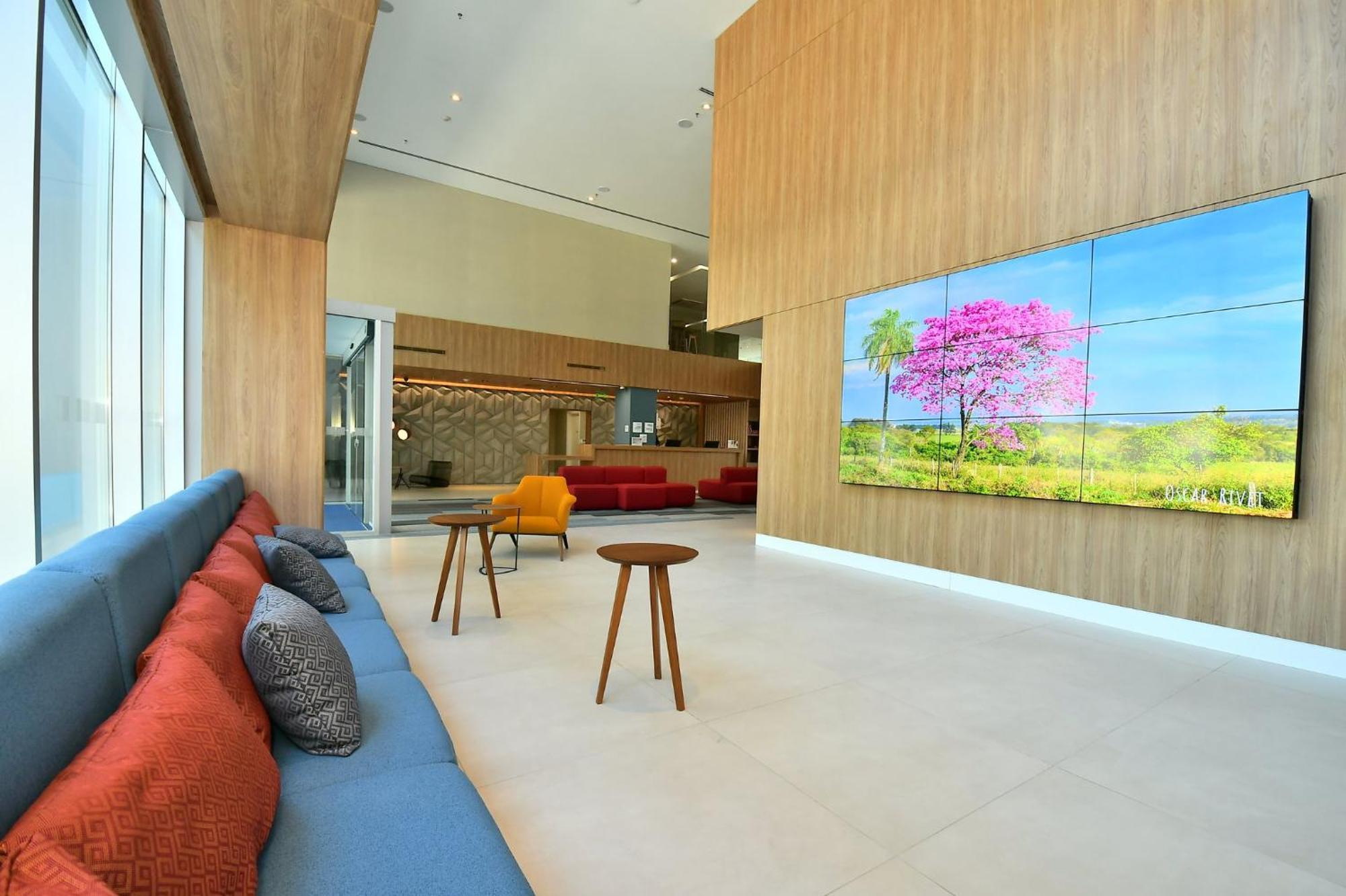 Holiday Inn Express Asuncion Aviadores By Ihg מראה חיצוני תמונה